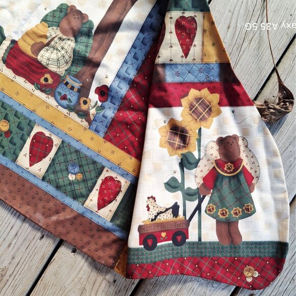 Vintage Quilted Patchwork Vest Handmade Country Bear Theme Size M Academia M - Picture 6 of 7
